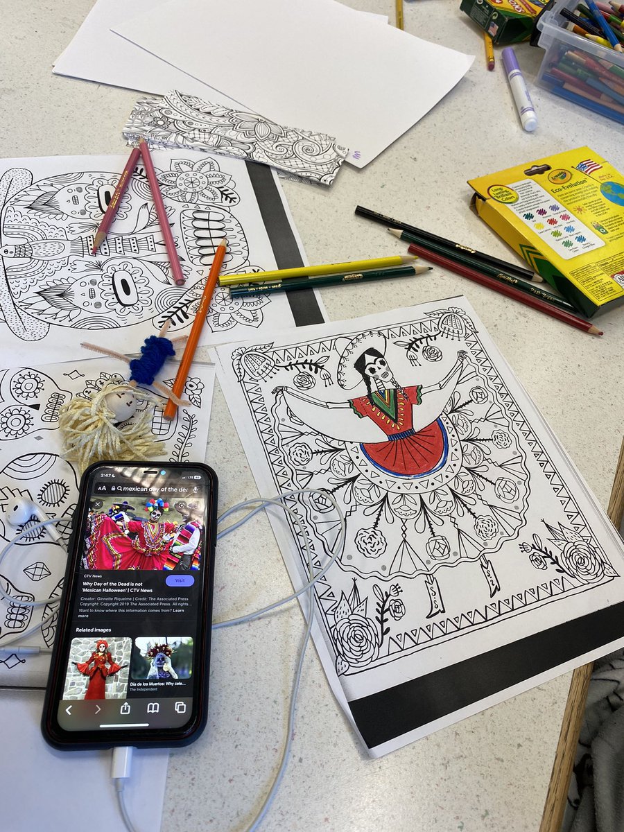 IslipHSLibrary tweet media