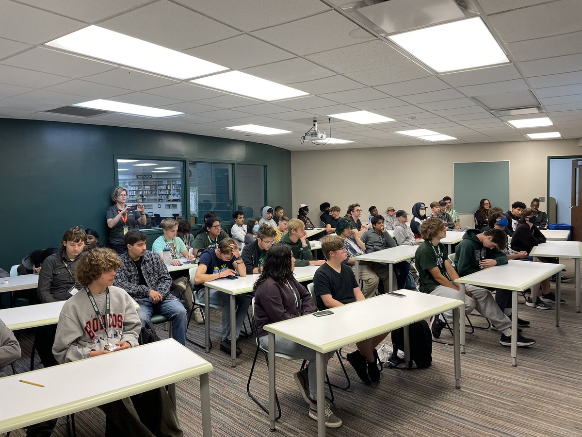schuyler_gina's tweet photo. .@Grayslake127 hosted our first of several events for Manufacturing &amp; Trades Month. @CLCIllinois Apprenticeship Programs were highlighted to 45 students today. #careerexploration #apprenticeships Great work Mrs.Oddo! @Grayslake_Rams @GrayslakeNorth https://t.co/DcJcdWqptd