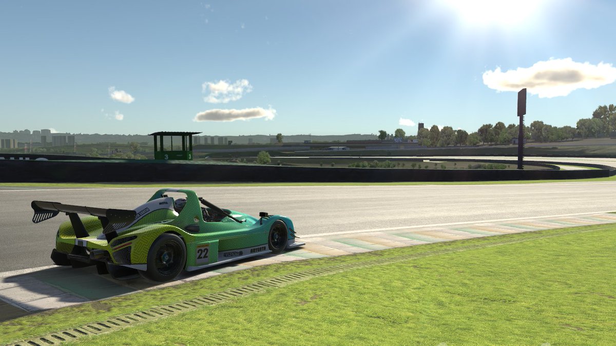 NIXSimRacing's tweet photo. 🏁RACE DAY🏁
Hoy empieza la Radical Challenge y tendremos a @iiLRT representándonos entre tanta bestia. 
Mucha suerte crack!!! 💪
  🕐: 22:00 
  📺: https://t.co/VxdiwwibB8

#GoPeaky https://t.co/4fl0JHzJXW