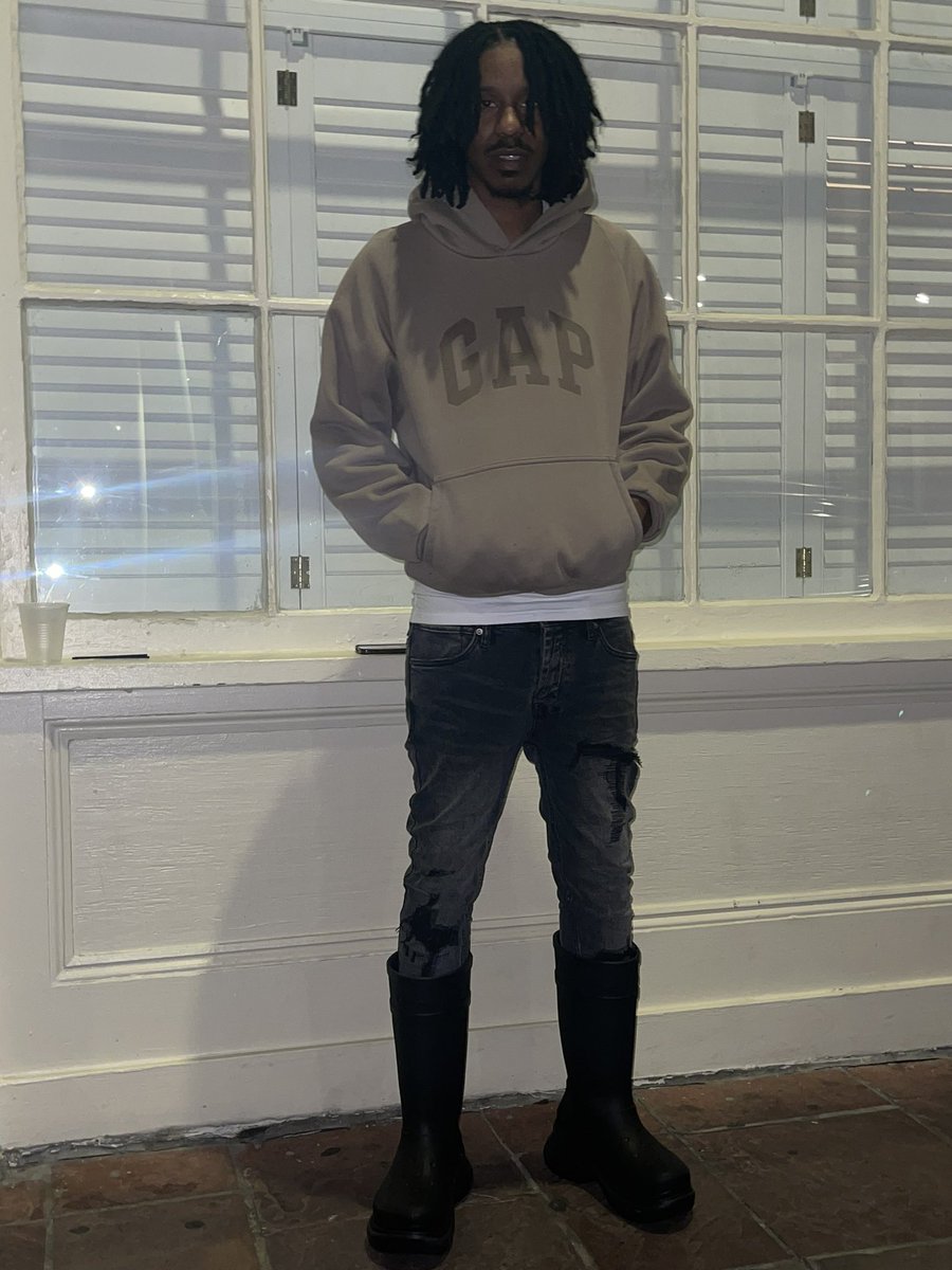 1Harp_'s tweet photo. Cool N*gga Ion Do Too Much https://t.co/rw9OODF8V3