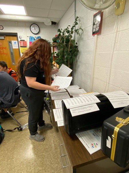 AngieRoark1's tweet photo. What else do music students do when homecoming is over? Help Mrs Roark clean and sort music! #TwitterTuesday #PrideandExcellence #AllIn #anotherbusyweek https://t.co/XZ8UoQaqws