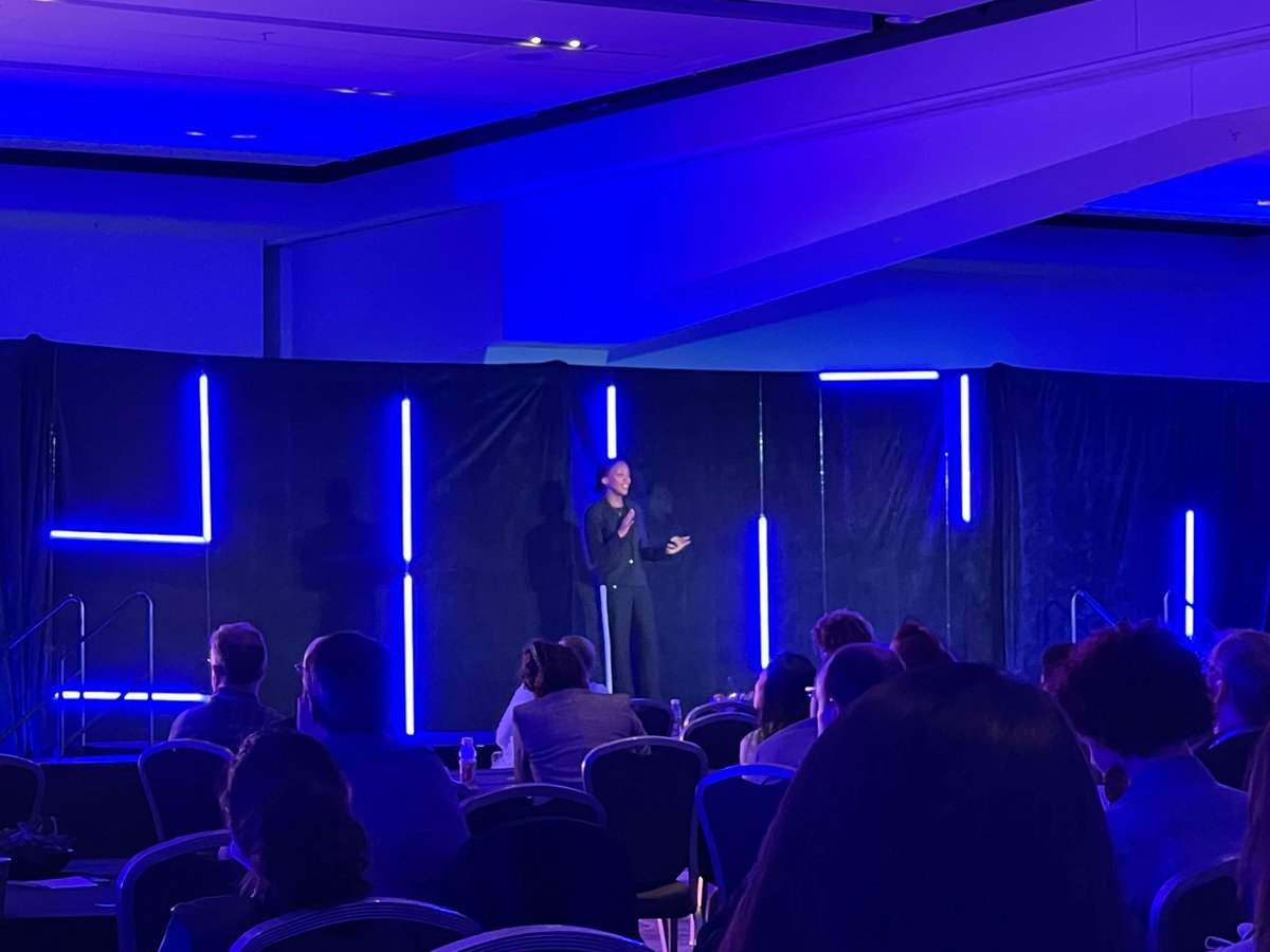 Productboard (@productboard) on Twitter photo Planetary Protection Engineer <a href="/moogega/">Dr. Moogega (무지개) Cooper</a> on how to be limitless:
1. Maintain your child-like curiosity
2. Rules are meant to be...questioned
3. Trust your team
4. Be risky...calculated risk
5. Have a common goal
#2022ProductExcellenceSummit Planetary Protection Engineer <a href="/moogega/">Dr. Moogega (무지개) Cooper</a> on how to be limitless:
1. Maintain your child-like curiosity
2. Rules are meant to be...questioned
3. Trust your team
4. Be risky...calculated risk
5. Have a common goal
#2022ProductExcellenceSummit