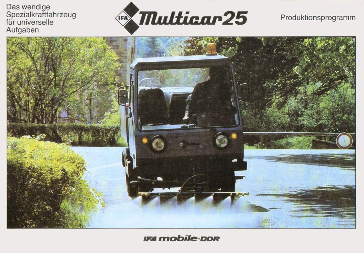 DDR_Reklame's tweet photo. Der Multicar 25, kurz auch als M 25 bezeichnet, ist ein leichter Lastkraftwagen aus der DDR und wurde in diversen Varianten im VEB Fahrzeugwerk Waltershausen gefertigt.
.
#Multicar #M25 #Multicar25 #Fahrzeug #LKW #Multifunktion #IFA #DDR #GDR #Ostalgie #EastGermany https://t.co/tp53i19xy8