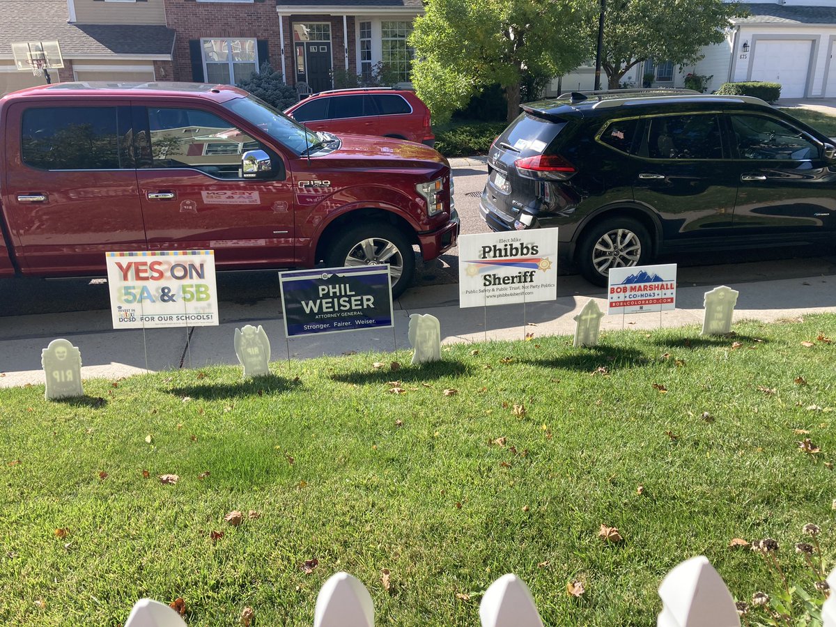 GemOfRock's tweet photo. .@PhilForColorado #weiser #copolitics #fairer #stronger #AG https://t.co/Fv2JhI0GWD