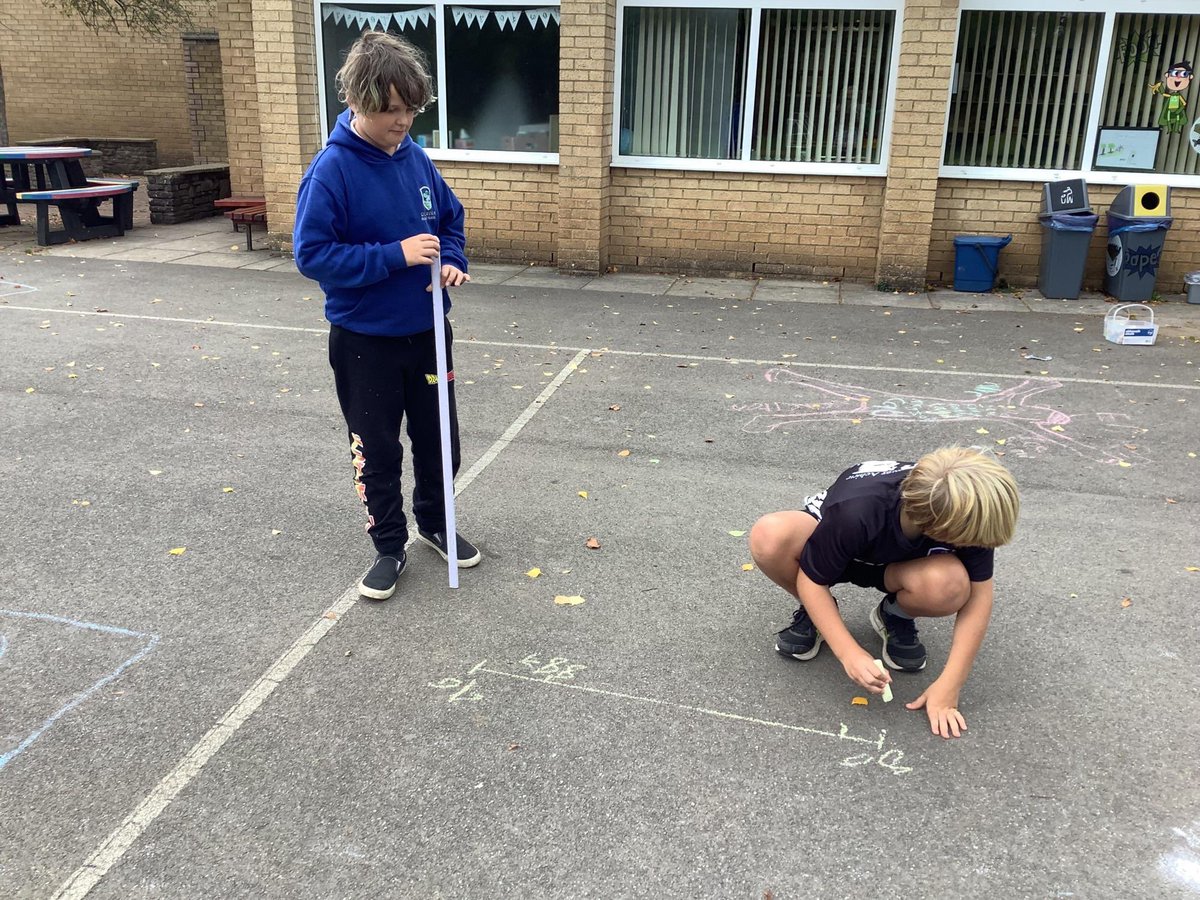 gilwern_school's tweet photo. #GilwernYear6 applied place value knowledge when exploring rounding outdoors @_OLW_ with number lines to prove why numbers round up or down to different values @EAS_Numeracy @KHSMrsCMaths @KHS_Maths #ambitiouscapablelearners #mathsnumeracy https://t.co/lJv65rQv6B