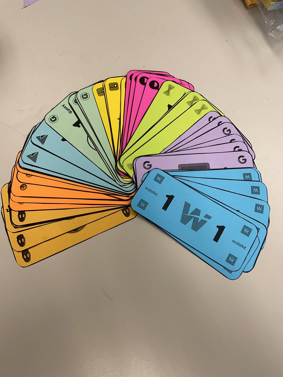 missweinstein39's tweet photo. Tech tiny target was a hit with our new teachers as we explored ways they can work collaboratively with their tech coaches, and earn some tech dollars along the way! #techcoach #edtechchat #educoach #teachersrock #hilltopperstech #motivate #tinytarget #target #techtools https://t.co/bjVvJ2hwo5