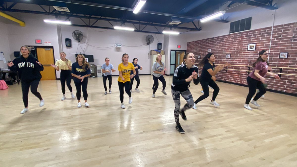 Our Dance Academy students had the pleasure of welcoming <a href="/EphratAsherie/">EphratAsherieDance</a> to teach the fundamentals of house- footwork, floorwork, the freestyle approach, and the cultural context in which this dance was created and where it continues to thrive. It was 💯.🏠💃