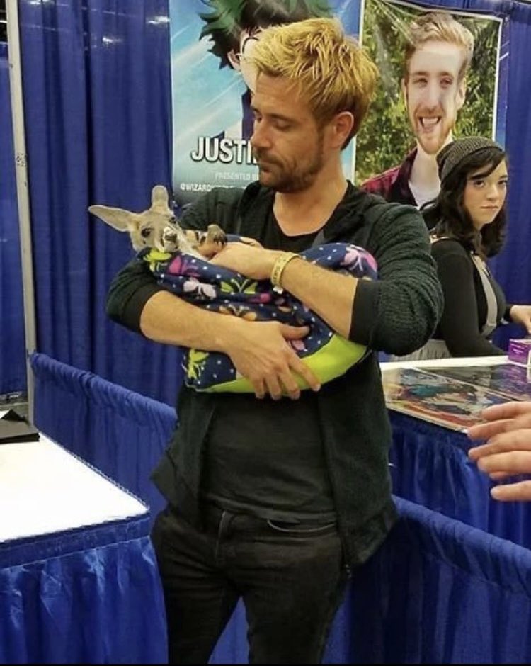 Matt_RyanFans's tweet photo. #WorldAnimalDay https://t.co/6wGH4y6SWF
