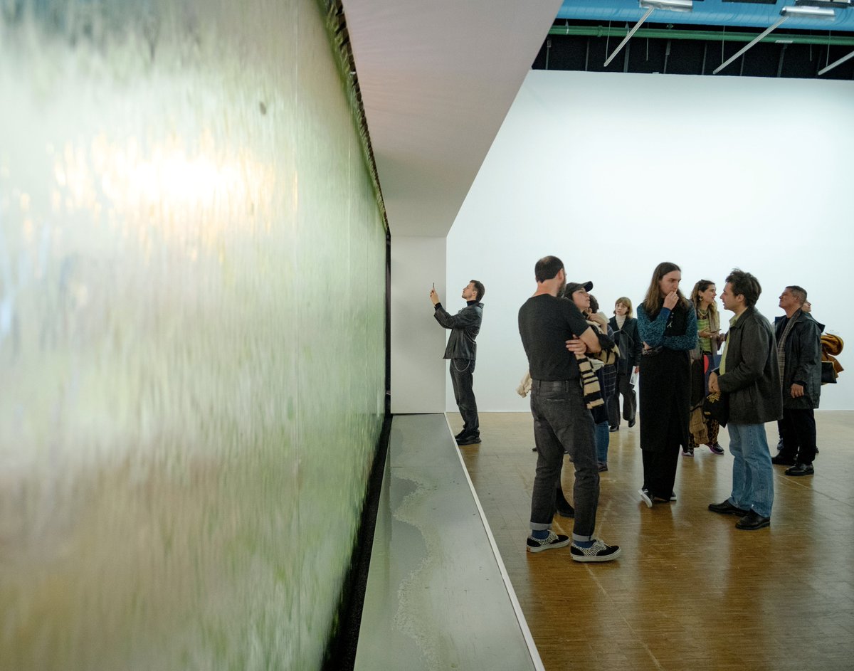 ADIAF_O's tweet photo. 🔴 #PrixMarcelDuchamp 2022 : retour en images sur le vernissage, hier, de l’exposition collective des 4 finalistes au @CentrePompidou – Giulia Andreani, Iván Argote, Philippe Decrauzat et Mimosa Echard. Ouverture publique demain ! 📸© @THEFARMparis #ADIAF #ArtContemporain #Art https://t.co/vdaAB8YzPW