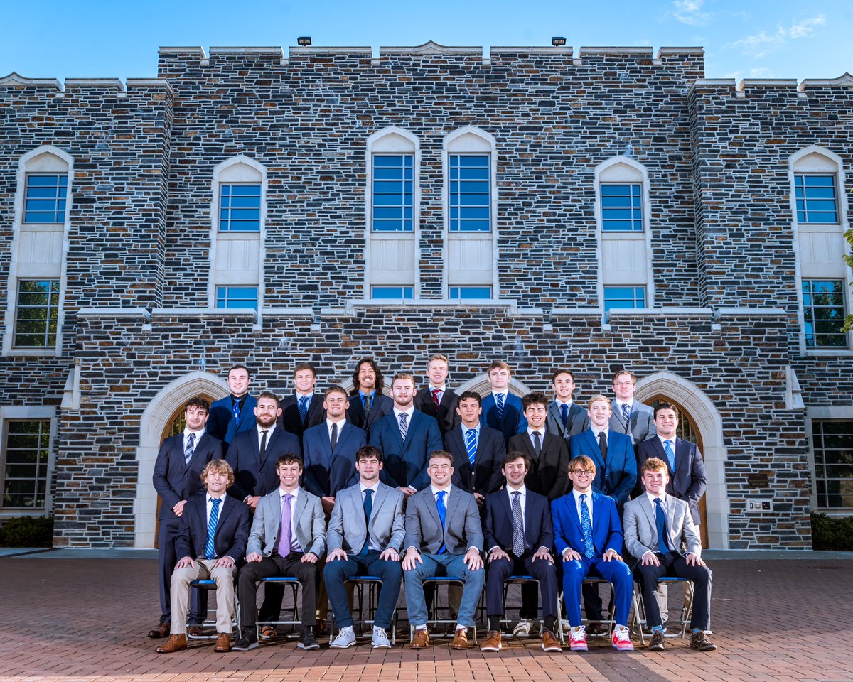 DukeWRES's tweet photo. World, meet the 2022-23 Duke Wrestling team 😈

#GoDuke https://t.co/PrUiJGjfRJ