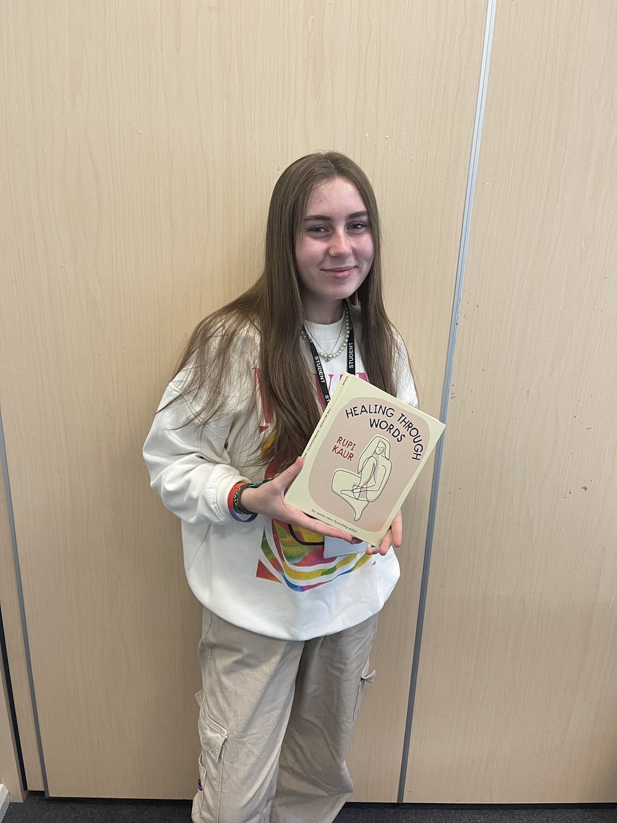 OfficialNUSA's tweet photo. “I got the book as soon as it came out!”- #NUSASixthForm student. What a beautiful sight! Reading is a total escape and poetry lends itself wonderfully to discover ourselves even more! Which book are you currently reading? #AmazingNUSA #TheNUSAWay ✨👑 #PoetAndYouKnowIt 🎉 https://t.co/6SJZTa5j2g