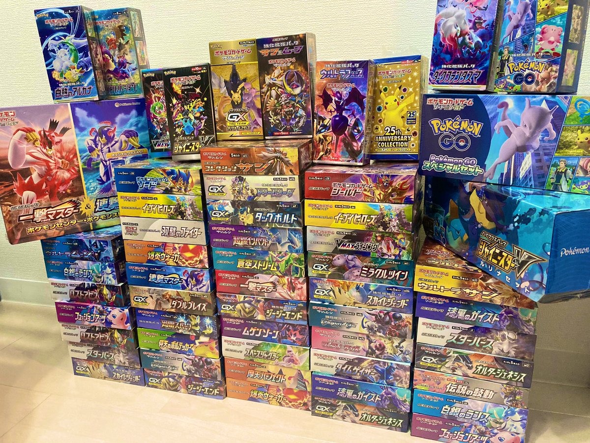 pokemon000get's tweet photo. 10月のBOXオリパです✨✨✨

全60口‼️ 今回もシークレット枠あり👍
最近高騰して手が出せないBOXを狙うチャンス😎全体的に高騰してるのでよりお得🉐

10/6（木）の21時と22時から受付開始‼️
詳細は⬇️⬇️

フォロー＆RTで「仰天ボルテッカー BOX」を抽選でプレゼント🎁🎁

熱い挑戦お待ちしてます🔥🔥😎 https://t.co/H6BGSabFZr