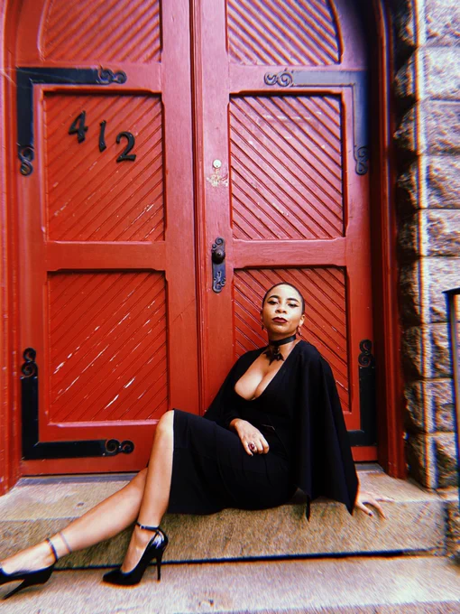 𝕴𝖙 𝖎𝖘 𝖒𝖞 𝖇𝖎𝖗𝖙𝖍𝖉𝖆𝖞 and for my birthday, I want everyone to watch  Edgerunners on Netflix!!! meanwhile, I'll be finishing up my trip in Salem   #goth #gothfashion #gothbirthday #birthday #gothgf #gothgirl 