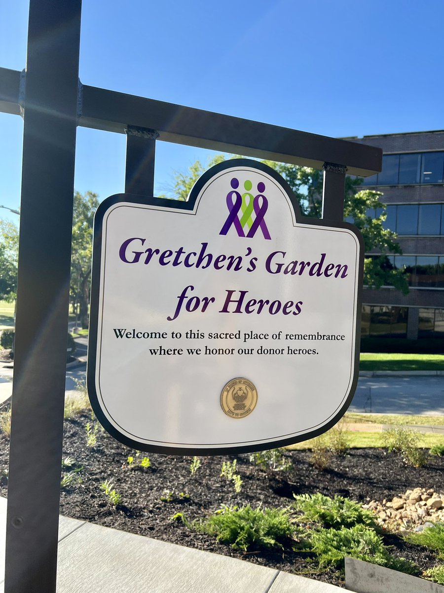MWtransplant's tweet photo. It’s already been a busy fall as MTN begins celebrating 50 years of saving lives with dignity and compassion. We opened our Donor Care & Surgical Recovery Unit, dedicated Gretchen’s Garden for Heroes and launched festivities with staff. Stay tuned for more during 2022-23. #MTN50 https://t.co/9gRk4EcbfL