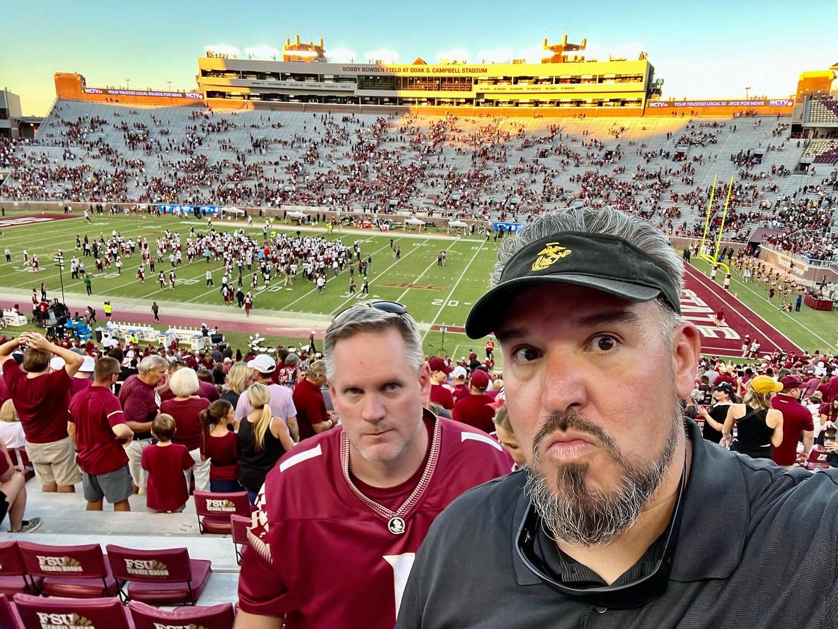 hrtalkpodcast's tweet photo. @baezco President and Chief HR Consultant @RickyBaezHR was spotted at the @FSUFootball game this past weekend with #captaindave They lost😡 #hrtalk #hrtribe #fsufootball https://t.co/nEK3tO2Kr1