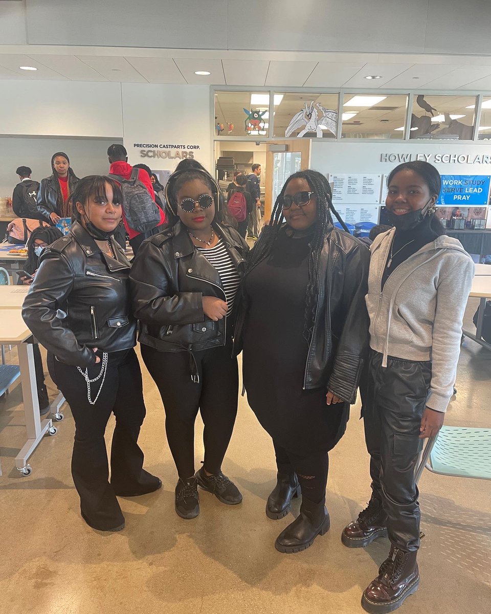 SaintMartinCleveland tweet media