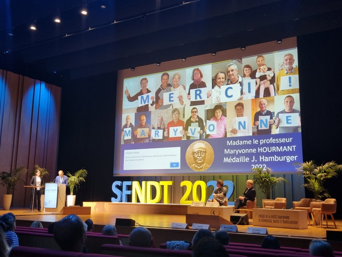 acbcalydial's tweet photo. Lorsqu'un patient @fabricehure remet avec @lucilefigueres la médaille Hamburger au professeur @maryvonnehourmant , je suis fière d'être membre de la #sfndt! ....#expériencepatient partagée! https://t.co/sQkPqH0Dm7