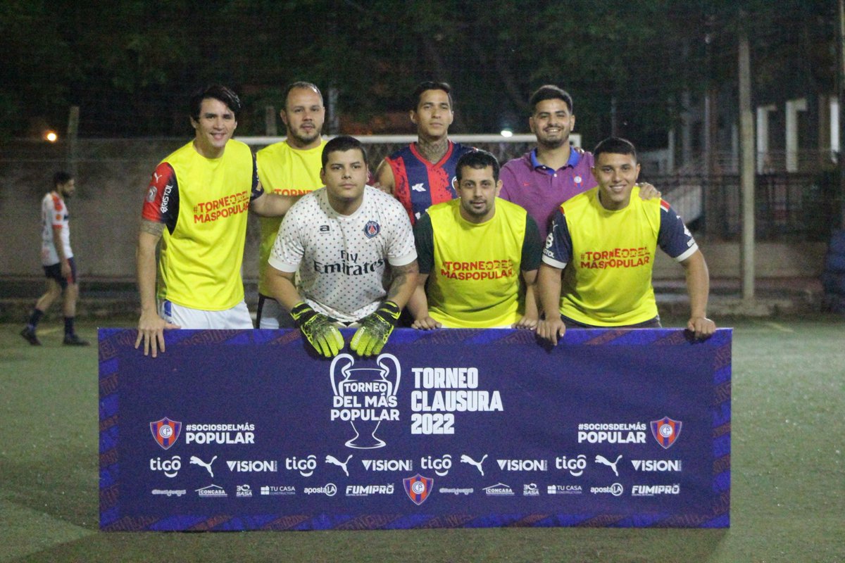 Mi banda amiga.. somos nosotros 😎🔵🔴👊🏽 <a href="/disneyfc91/">DISNEY FC</a>