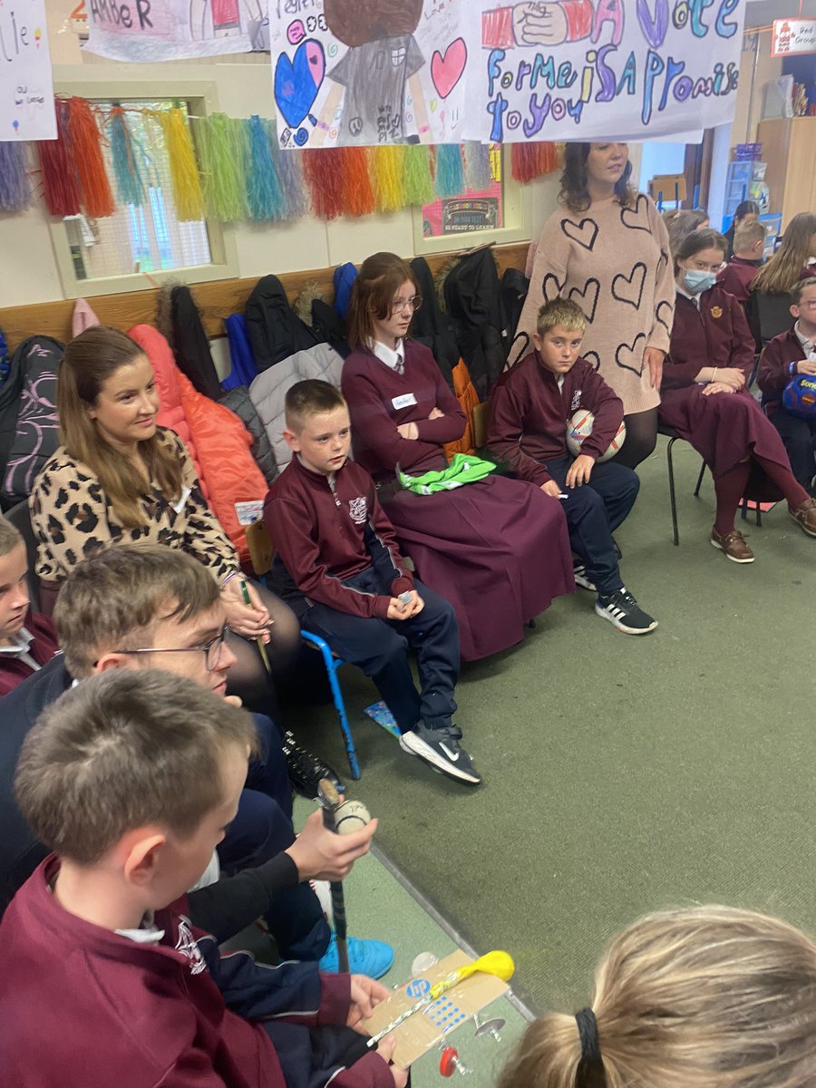 CMoyross's tweet photo. Our fantastic 4th Class paired up with the amazing TYs from @LHCfcj for the
@Narrative4_IRL Story Exchange Programme!๐ฃ๐ฃ#partnership #storyexchange #narrative4 Thanks so much to everyone in Laurel Hill Colรกiste for organising! https://t.co/ZKb9vae2Ed
