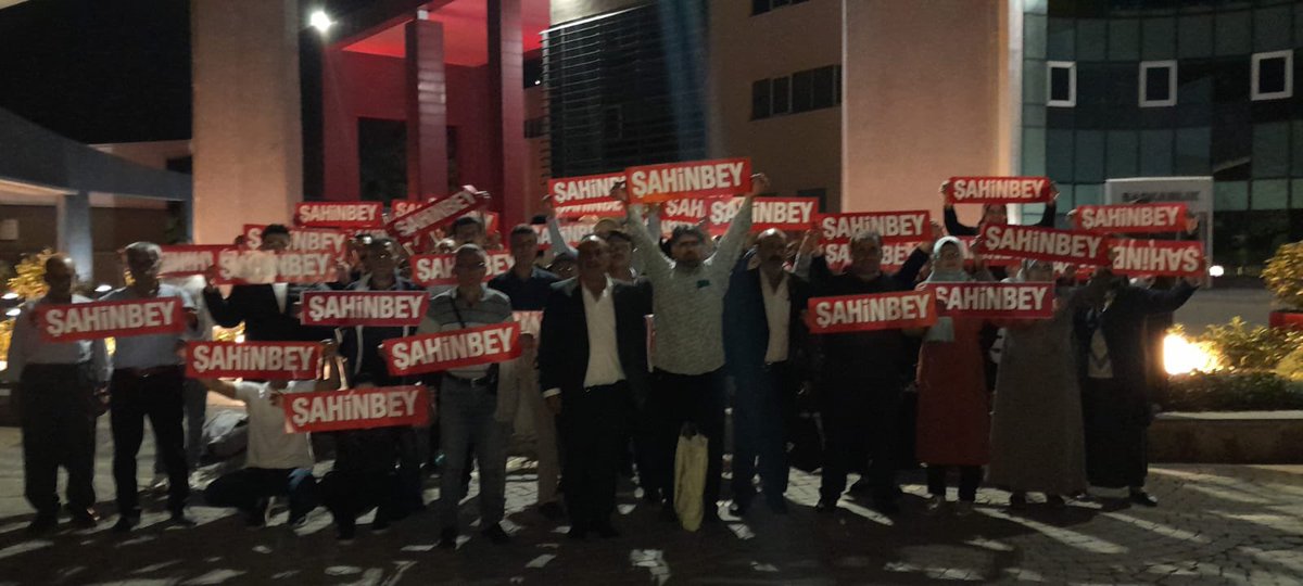 Ankara’da Başkanımız ile buluşmaya hasreti bitirip kavuşmaya gidiyoruz <a href="/mtahmazoglu/">Mehmet Tahmazoğlu 🇹🇷</a> <a href="/RTErdogan/">Recep Tayyip Erdoğan</a>