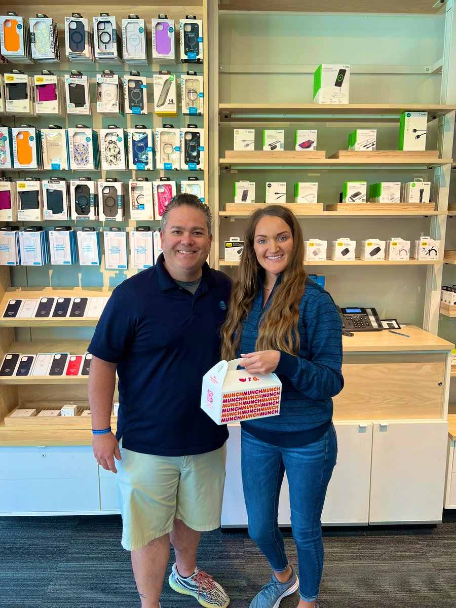 Natalie Nekuza (@nnekuza) on Twitter photo Serving Customers First Week! Thank you Rory Camangian & the Data, Tools and Advanced Analytics Team for the special delivery! #ForYouWithYou #SCFW2022 #LifeAtATT <a href="/ATT/">AT&T</a> <a href="/LynetteMAguilar/">Lynette Aguilar</a> <a href="/dbustamante1210/">David Bustamante</a> @MattZeeNTX <a href="/NTX_Market/">The NTX Market</a> @gowestregion Serving Customers First Week! Thank you Rory Camangian & the Data, Tools and Advanced Analytics Team for the special delivery! #ForYouWithYou #SCFW2022 #LifeAtATT <a href="/ATT/">AT&T</a> <a href="/LynetteMAguilar/">Lynette Aguilar</a> <a href="/dbustamante1210/">David Bustamante</a> @MattZeeNTX <a href="/NTX_Market/">The NTX Market</a> @gowestregion