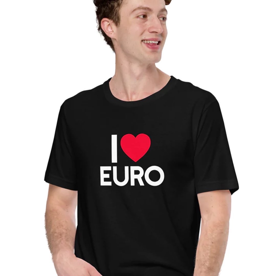 Are you ready for some EUROOOOO! Get the I LOVE EURO T-Shirt at mixademic.com 🇪🇺🔈🎶 #90s #90sdance #90seurodance #dancemusic #dj #djlife #euro #eurooooo #eurodance #musictees #torontodj #culturebeat #haddaway #labouche #mrvain