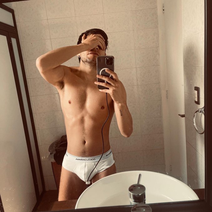 1 pic. ?????? https://t.co/4IVCDo9sWg
