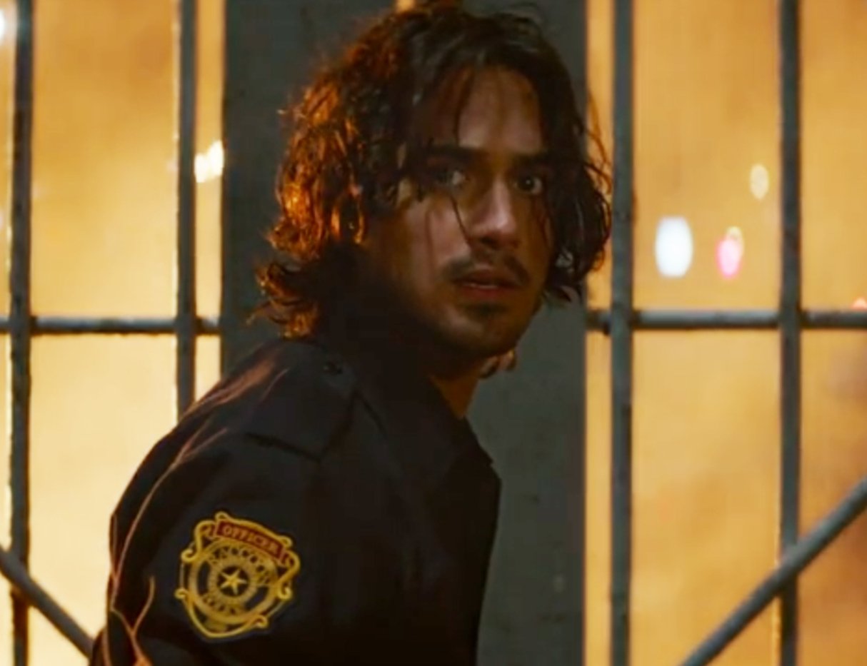 Lesbian Claire Redfield on Twitter: "Movies need more pathetic men like