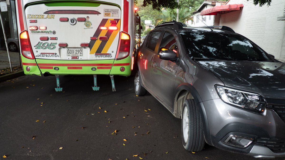 movilidad_med's tweet photo. 📢La @AlcaldiadeMed anunció que se acoge a la circular del @MinTransporteCo, la cual contiene las instrucciones para el cumplimiento del artículo 16 de la ley 2251. https://t.co/wfVTIT9WgI