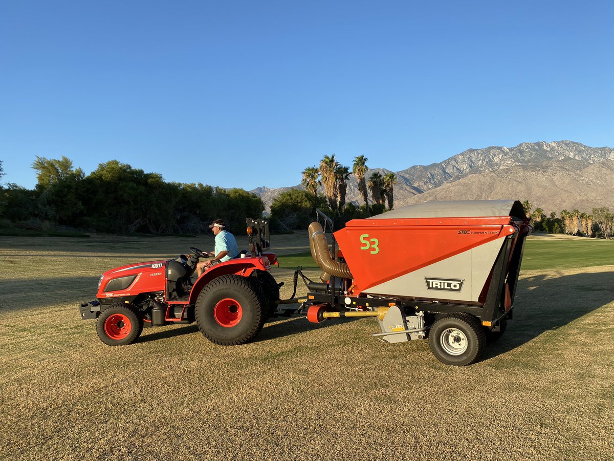 cliffwstewart's tweet image. Over-seed prep in full swing in the Coachella Valley. The TRILO S3 making easy work with one pass at Escena Golf Club this morning! @STECEquip @andymeansdeere @StotzEquipment @HilodesertGCSA @Trilo_equipment #PTODriven #Nomotor #Mostpowerfullintheindustry