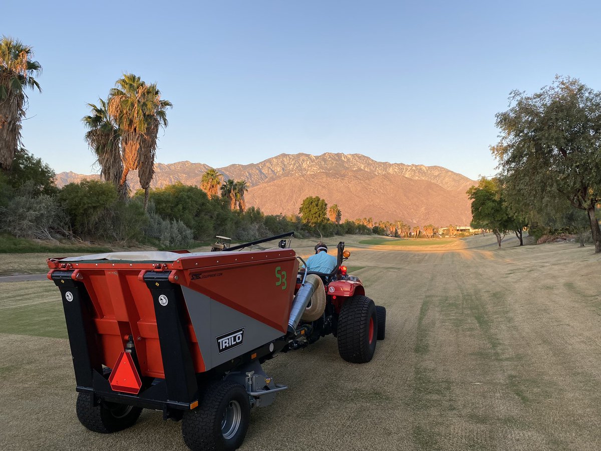 cliffwstewart's tweet image. Over-seed prep in full swing in the Coachella Valley. The TRILO S3 making easy work with one pass at Escena Golf Club this morning! @STECEquip @andymeansdeere @StotzEquipment @HilodesertGCSA @Trilo_equipment #PTODriven #Nomotor #Mostpowerfullintheindustry