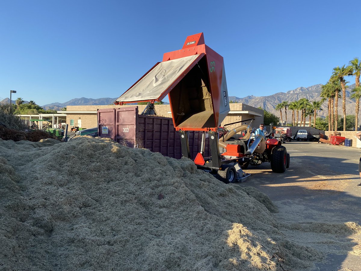 cliffwstewart's tweet image. Over-seed prep in full swing in the Coachella Valley. The TRILO S3 making easy work with one pass at Escena Golf Club this morning! @STECEquip @andymeansdeere @StotzEquipment @HilodesertGCSA @Trilo_equipment #PTODriven #Nomotor #Mostpowerfullintheindustry