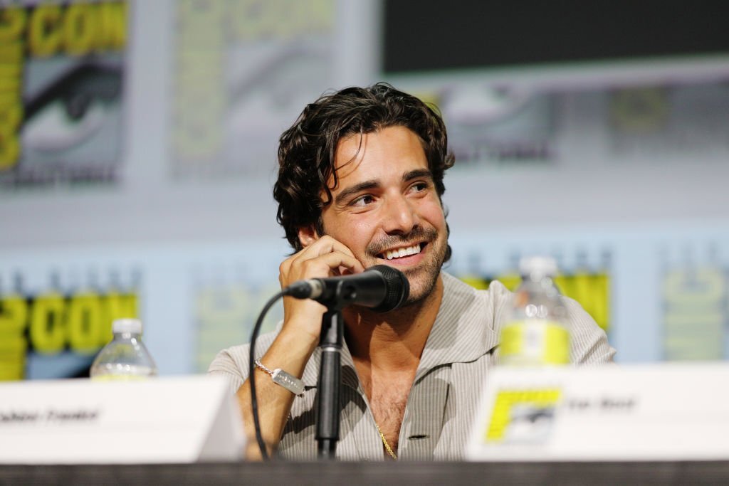 Lynsey On Twitter RT FrankelDaily Fabien Frankel At Comic Con lynsey-on-twitter-rt-frankeldaily-fabien-frankel-at-comic-con