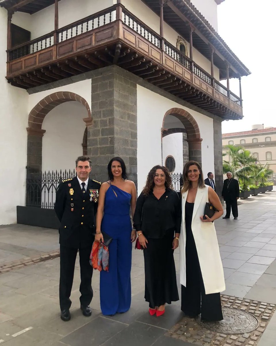 evebruler's tweet image. Hoy, el Área de #Seguridad del @santacruz_ayto celebró junto a la @policia, una #misa en nombre de los #SantosAngelesCustodios, patrones de la Policía Nacional.

#festividad #policialocalSC #PolicíaNacional  #Seguridad