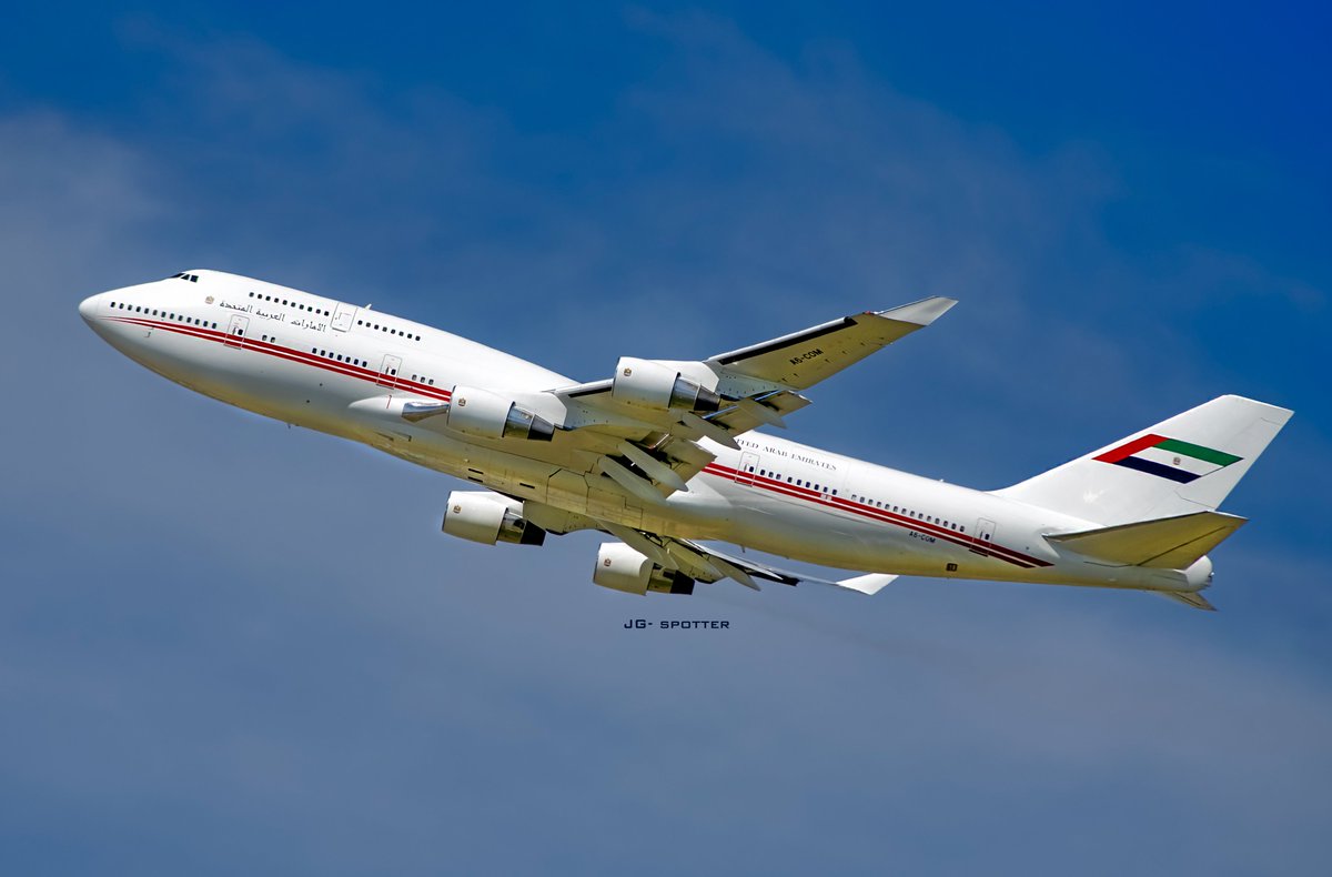 Partiendo de SAEZ Boeing 747-400ER de United Arab Emirates.
<a href="/spotteraviatio2/">spotter aviation LEBL</a> <a href="/SpottersMelilla/">Asoc. AeroSpotters Melilla</a> <a href="/edadmartinez/">Edgardo A Martinez</a> @bezzer_spotter @DocoleSpotting <a href="/Luka_spotter/">Luka Herrera ✈︎</a> @LXGBSpotter <a href="/AvGeekDUS/">AvGeekDUS</a> <a href="/777er300/">Alexandre FLUCKIGER</a> <a href="/tonidive/">𝕋𝕆ℕ𝕀 ℙ𝕆ℤ𝕆</a> @volare360_ <a href="/joaquinspotter/">Joaquinspotter</a>