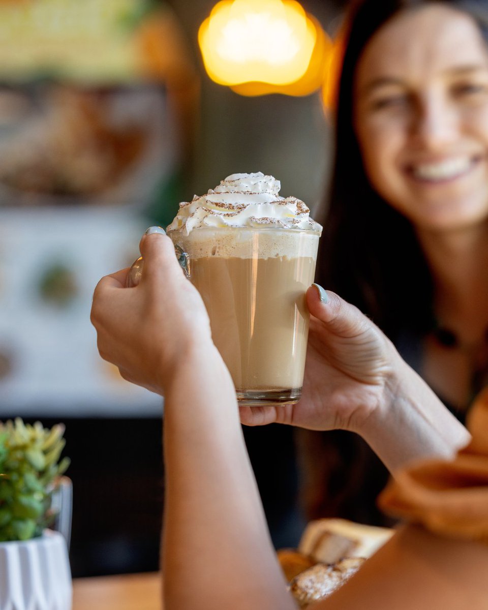 WildflowerBread's tweet photo. Life is sweeter with our #NEW Pumpkin Cinnamon Latte 🎃
.
.
.
.
#wildflowerbread #coffee #latte #pumpkinspice #pumpkinspicelatte #coffeelover #drinkcoffee #azcoffee #pumpkin #spookyseason #azfall #autumn #arizona #foodie #foodlover https://t.co/PMzA2kSSqx