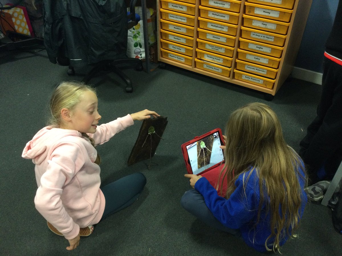 chapelhallPS's tweet photo. P6 and P6/5 took photos and videos of their natural materials character. Later in the week they’re going to make and edit videos with these clips and images. I can’t wait to see the results. #digitalliteracyweek #SDLW22 @DigiLearnScot https://t.co/hYyZTnMtS6