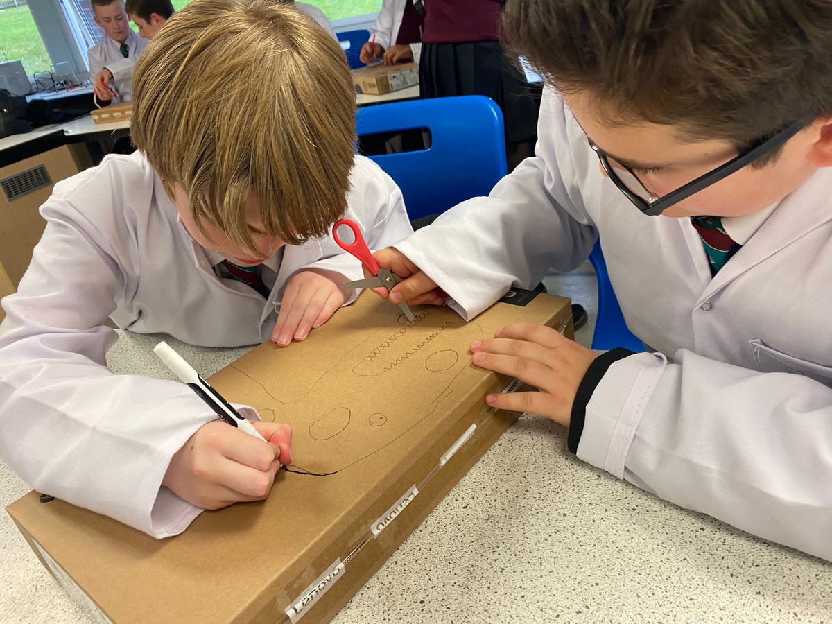 fhssciencedept's tweet photo. Today’s science squad designed and started to construct their own games of ‘Operation!’⚡️These will be completed using electrical circuit components in next week’s session 💡 @flinthigh #learningtoexcel https://t.co/PrUk6wwPM6