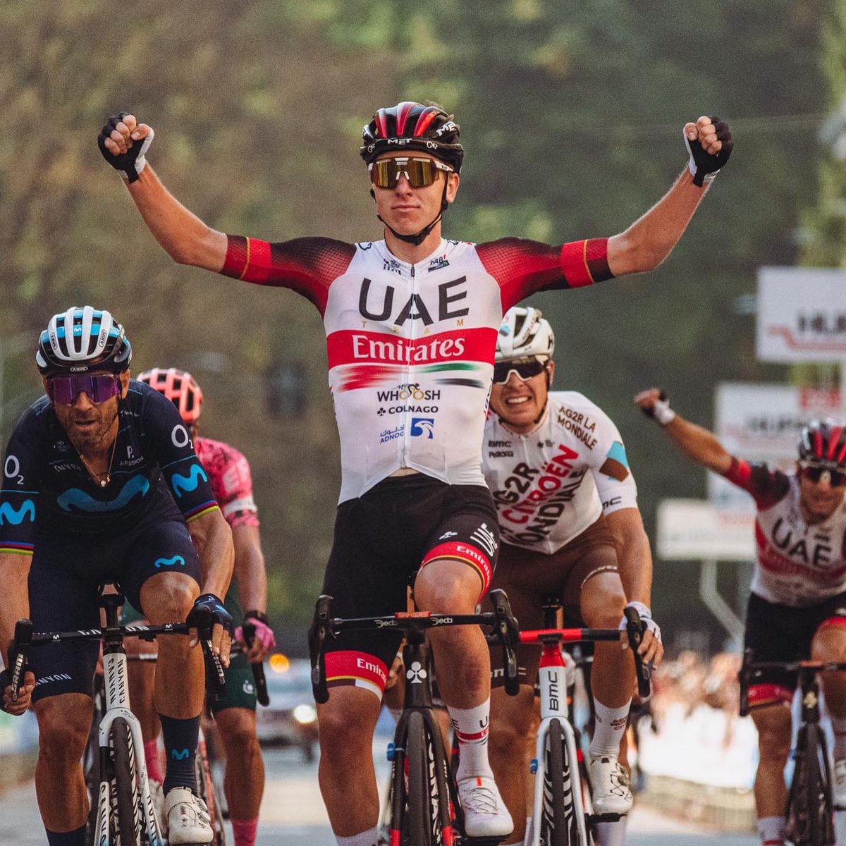 Great feeling to get the hands up today, thanks to some amazing teamwork 🤩
Super job by all <a href="/TeamEmiratesUAE/">@UAE-TeamEmirates</a> 🙏
Now we focus for Saturday <a href="/Il_Lombardia/">Il Lombardia</a>  🙌🏼

📸: <a href="/AlenMilavec/">Alen Milavec</a>