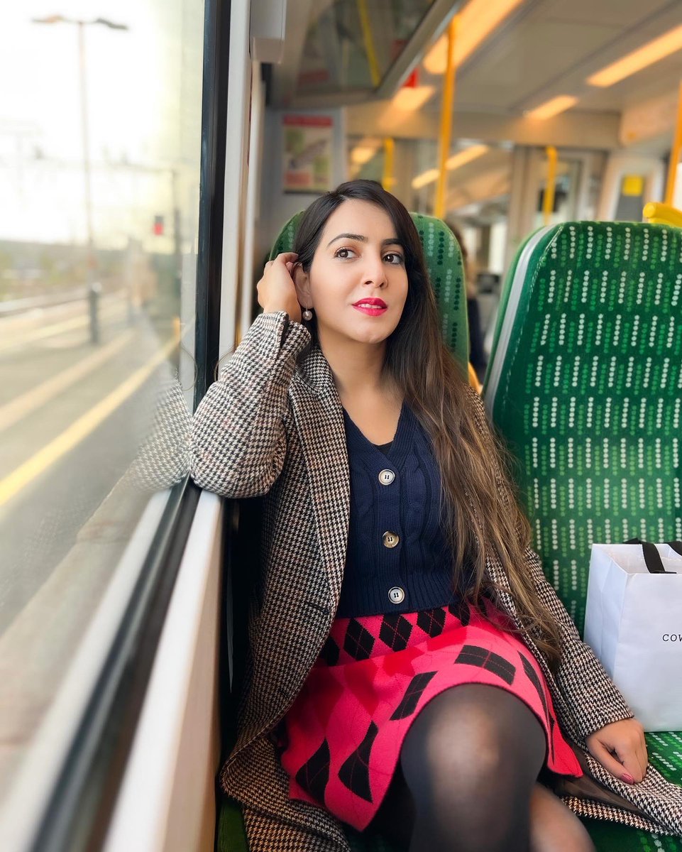 AATHAKUR's tweet photo. #trainstrike again?! 😫
@AvantiWestCoast @WestMidsRailway
#uktrain #trainstrike2022 https://t.co/hQjMfzIU9K