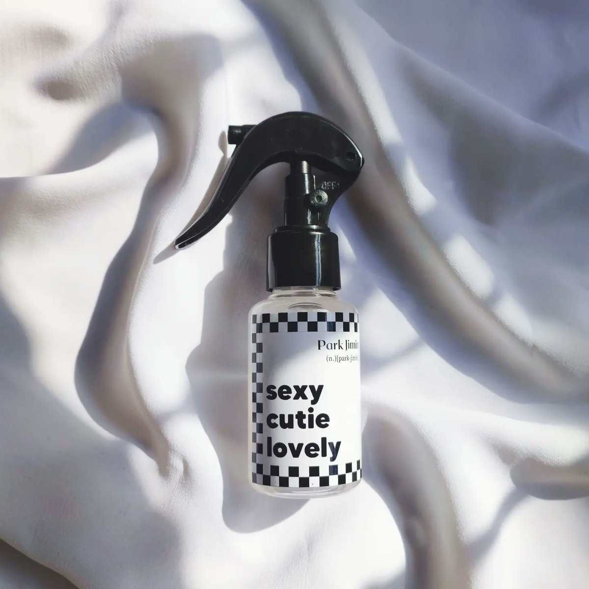 seokjixnn's tweet photo. Linen spray for namjikook birthday https://t.co/Dne5KpUsyG