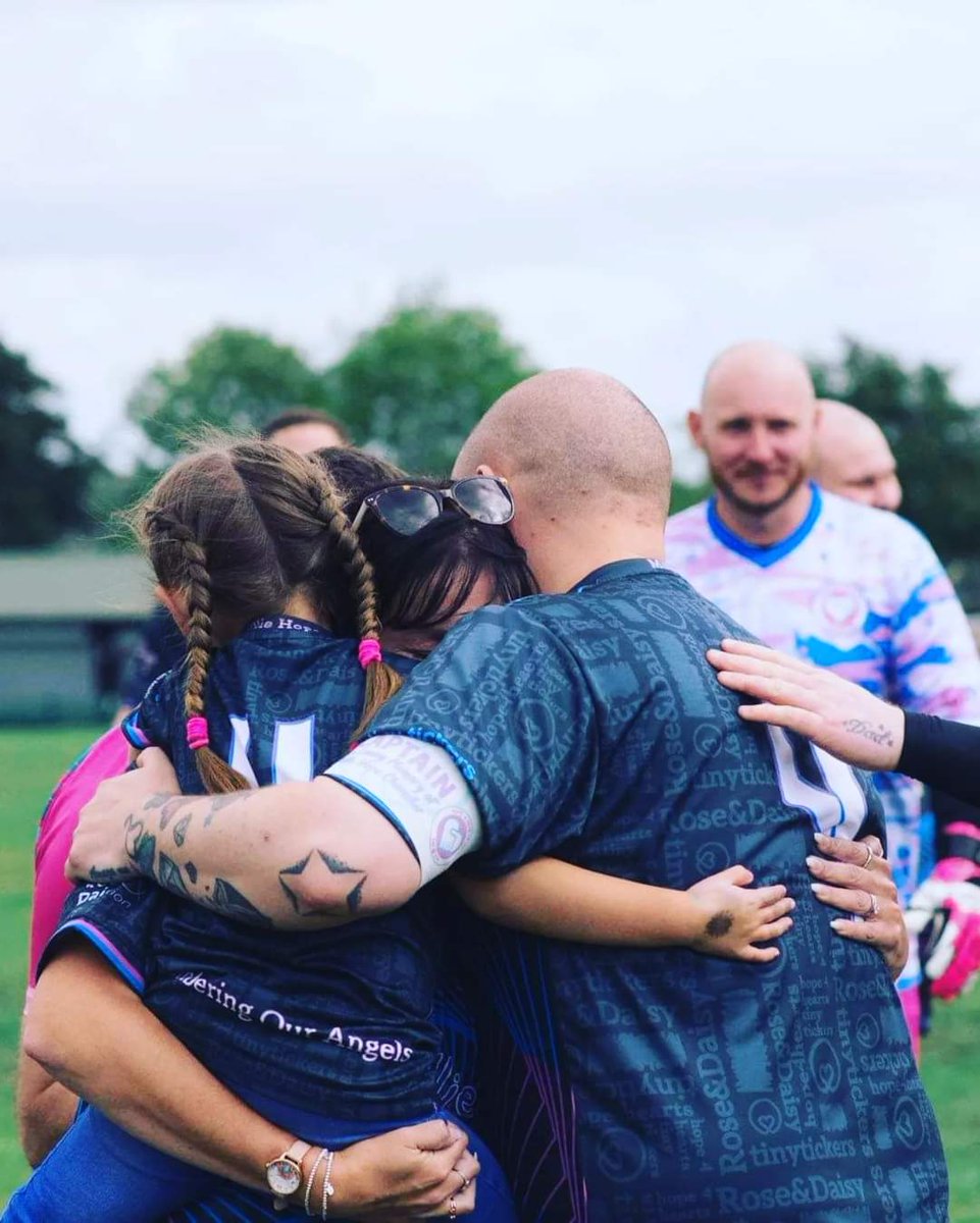 Hope4HeartsFC's tweet photo. A perfect day to celebrate Millies 2nd birthday in the clouds 👼
Thank you to everyone involved....
@ssscentaco @kitcraftdesign @Sporty_Bits @RoseandDaisyUK @tinytickers 
🌈❤️ https://t.co/RG6CRsBL36