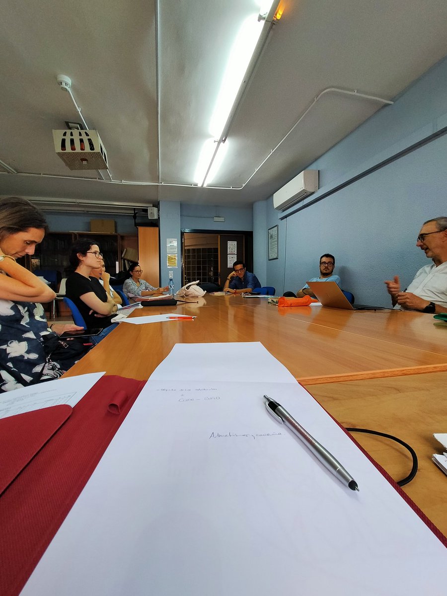 FIDOP_US's tweet photo. Ya tenemos en marcha todas las líneas del programa para este primer cuatrimestre 22/23 en @unisevilla. Dos #CGDU, 10 equipos #REFID y 5 grupos #FIDOP de centro. Más de 200 compañeros/as inscritos. Gracias por seguir confiando en nosotros. https://t.co/zmhFGgdKYE