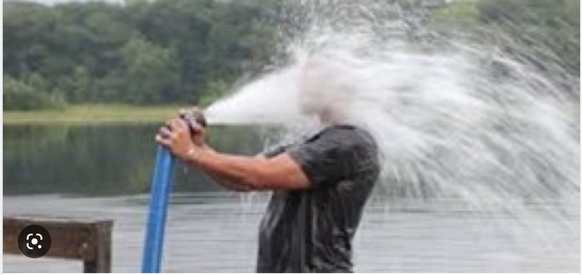 markowenmartin's tweet photo. Lots to talk about today in #Bio350 with my #Micronauts.  Important to shift their paradigms. This is why I need to write a book, though no publisher seems interested. @univpugetsound @ASMicrobiology #DrinkingFromTheMicrobialFirehose #MicrobialCentricity #MicrobialPR https://t.co/AIEb4TYsqU
