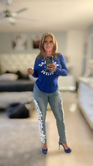 https://t.co/zQ9XdXZrX7 click the link #beautiful #HighHeelsAddict #jeansaddicts #legslegslegs #hotmom<a href="/tag/beautiful"class="tags">#beautiful</a><a href="/tag/milf"class="tags"><span>#milf</span></a><a href="/tag/mature"class="tags"><span>#mature</span></a><a href="/tag/hotmom"class="tags"><span>#hotmom</span></a><a href="/tag/milfsquad"class="tags"><span>#milfsquad</span></a><a href="/tag/legslegslegs"class="tags"><span>#legslegslegs</span></a>