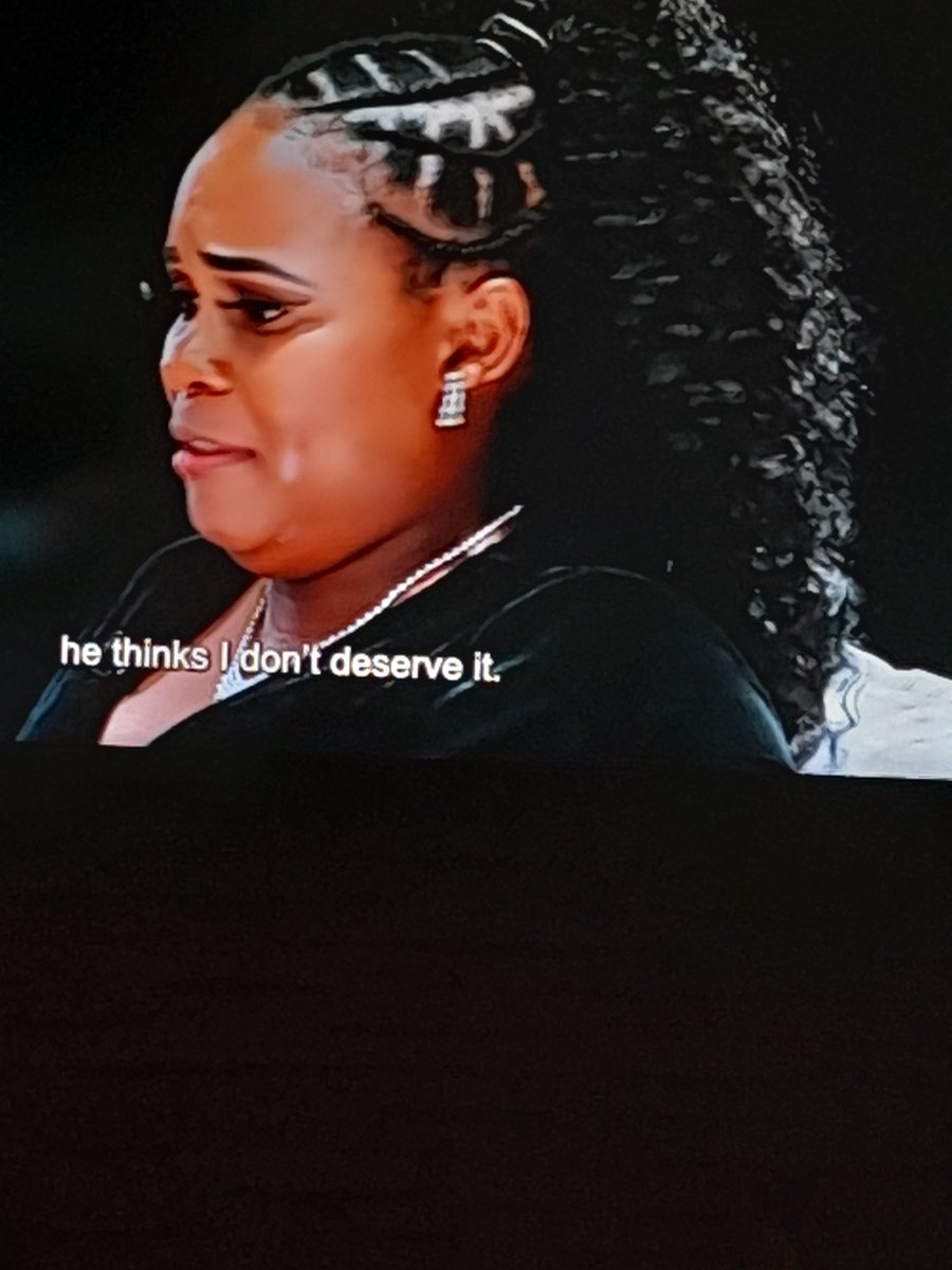 D_activated25's tweet photo. Hit like if you agree that she deserves so much better❣️ #Mnakwethu. I felt her pain🥺💔 https://t.co/Nu1xas89aI
