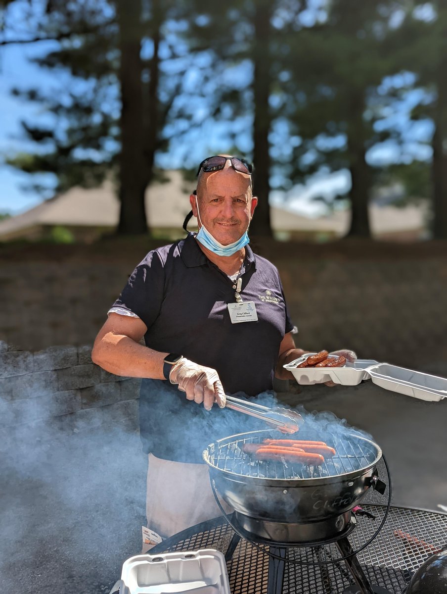 WillowsSpring's tweet photo. Greg and Angela did a great job planning a cookout for our residents! Residents enjoyed the smell of the grill going, and we reminisced about past cookouts! #Trilogyliving #TheWillowsatSpringhurst #cookout https://t.co/8ZXBMIK5Ys