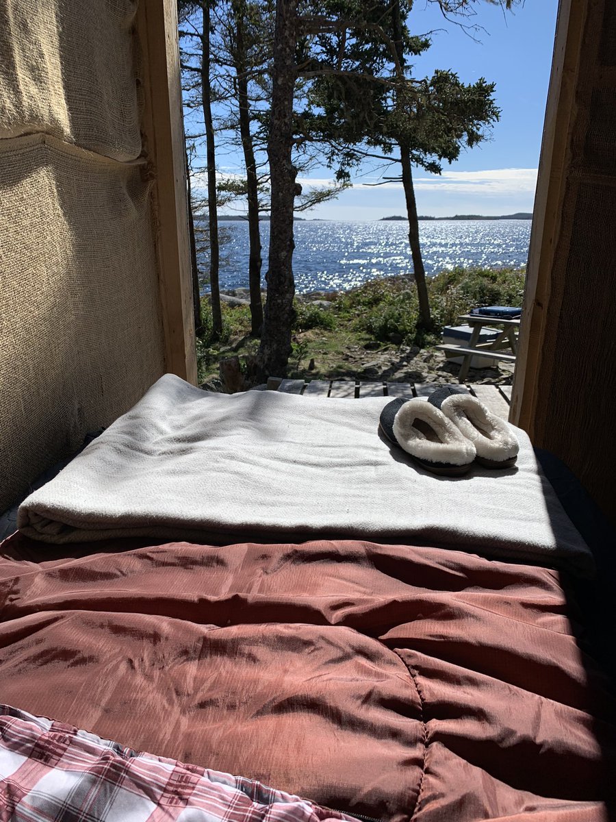 serenahaines's tweet photo. Find a shack. Bring a blanket. Surrender to pleasure. Be still. Silence is prayer. Eroticism exists all around if you pay attention and allow play to enter. #HalifaxSexCoach #OceanPlayground #OffGrid (ish lol.. I mean let’s be realistic) https://t.co/XTcjmlUCn0