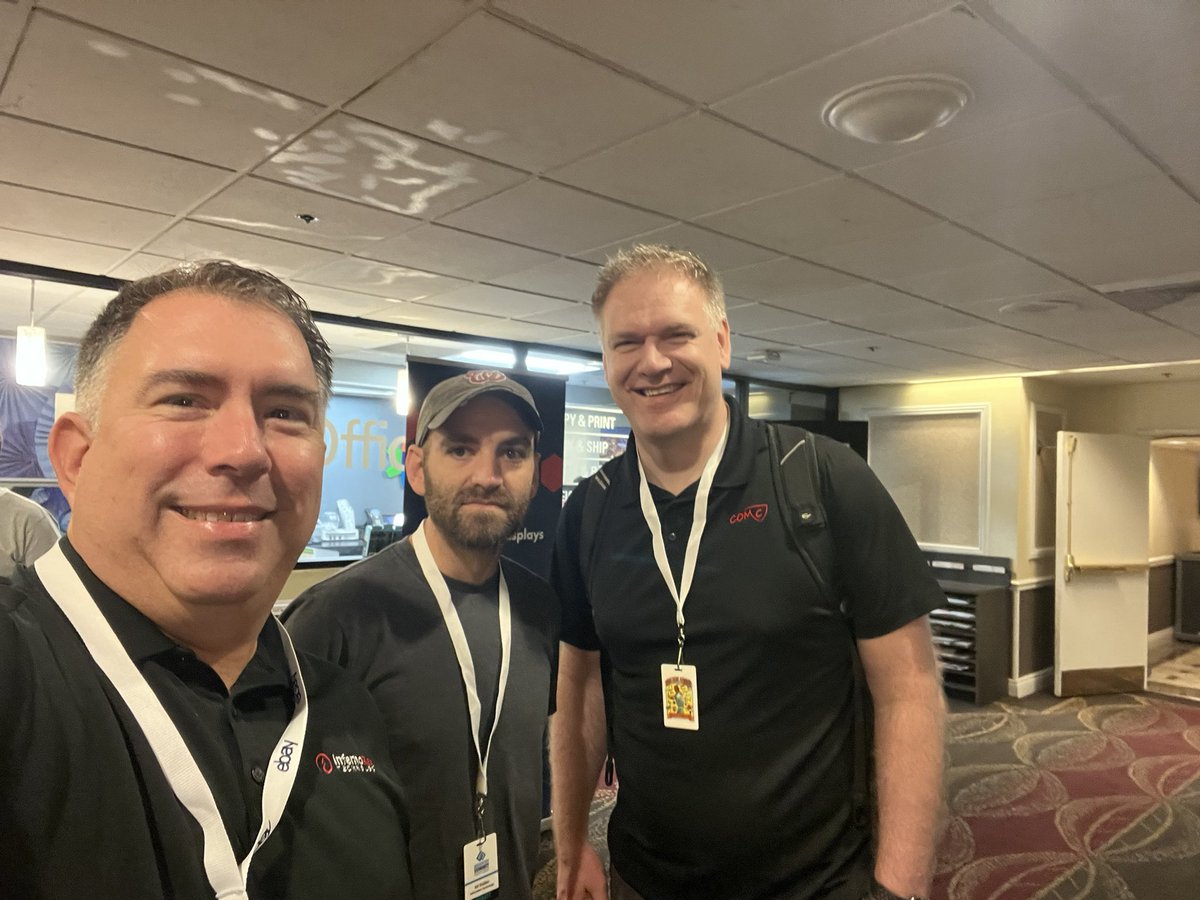 Hanging with <a href="/timgetsch/">Tim Getsch</a> from #comc at the #IndustrySummit22