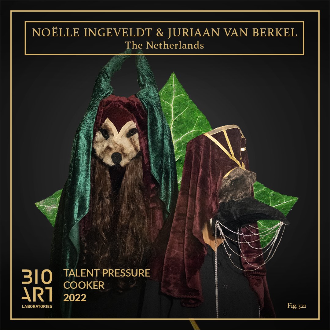 BioArtLab's tweet photo. Proudly presenting our sixth talents; Noëlle Ingeveldt &amp; Juriaan van Berkel from the Netherlands. With their work Dead and Alive they show the importance of death in nature. 

#DDW2022 #heyddw #bioartlab #talent #bioart #changemaker #nature #research #symbiocene #death #alive https://t.co/ku16e29XBP
